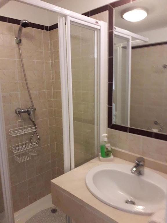 Duquesa Fairways, A Spacious Apartment With Fabulous Views And Facilities Manilva Kültér fotó
